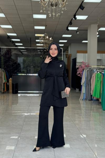 Kuşak Detaylı Takım Siyah