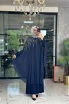 Lara Abaya-Lacivert