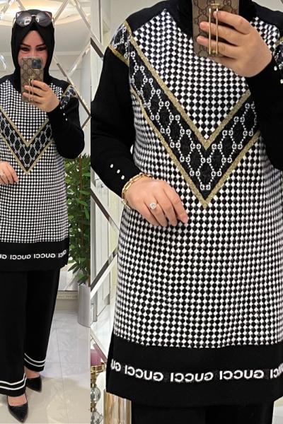 Etek ucu yazılı triko takım siyah