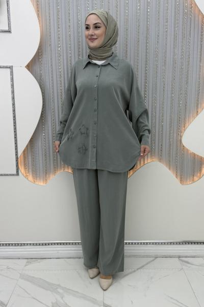 Akça Pantolonlu Takım Mint Yeşili